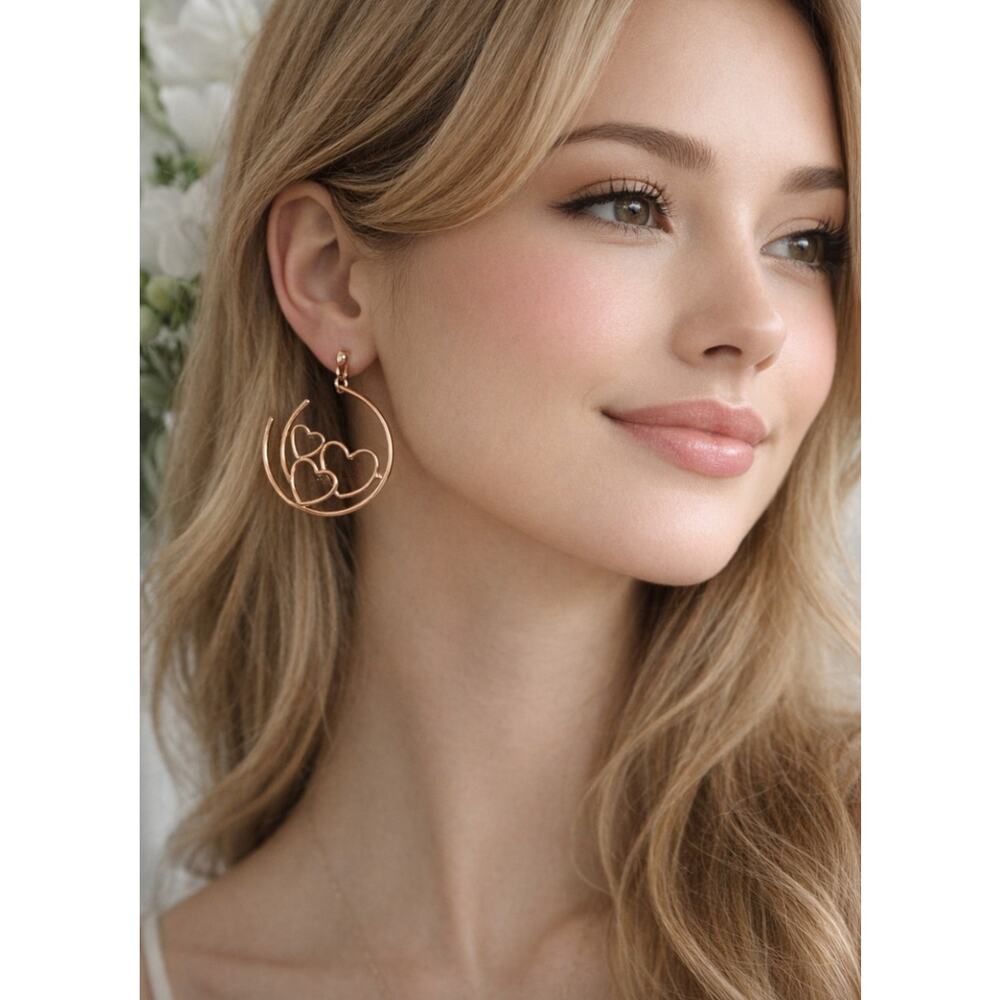 Pomina Gold Heart Round Earrings New
